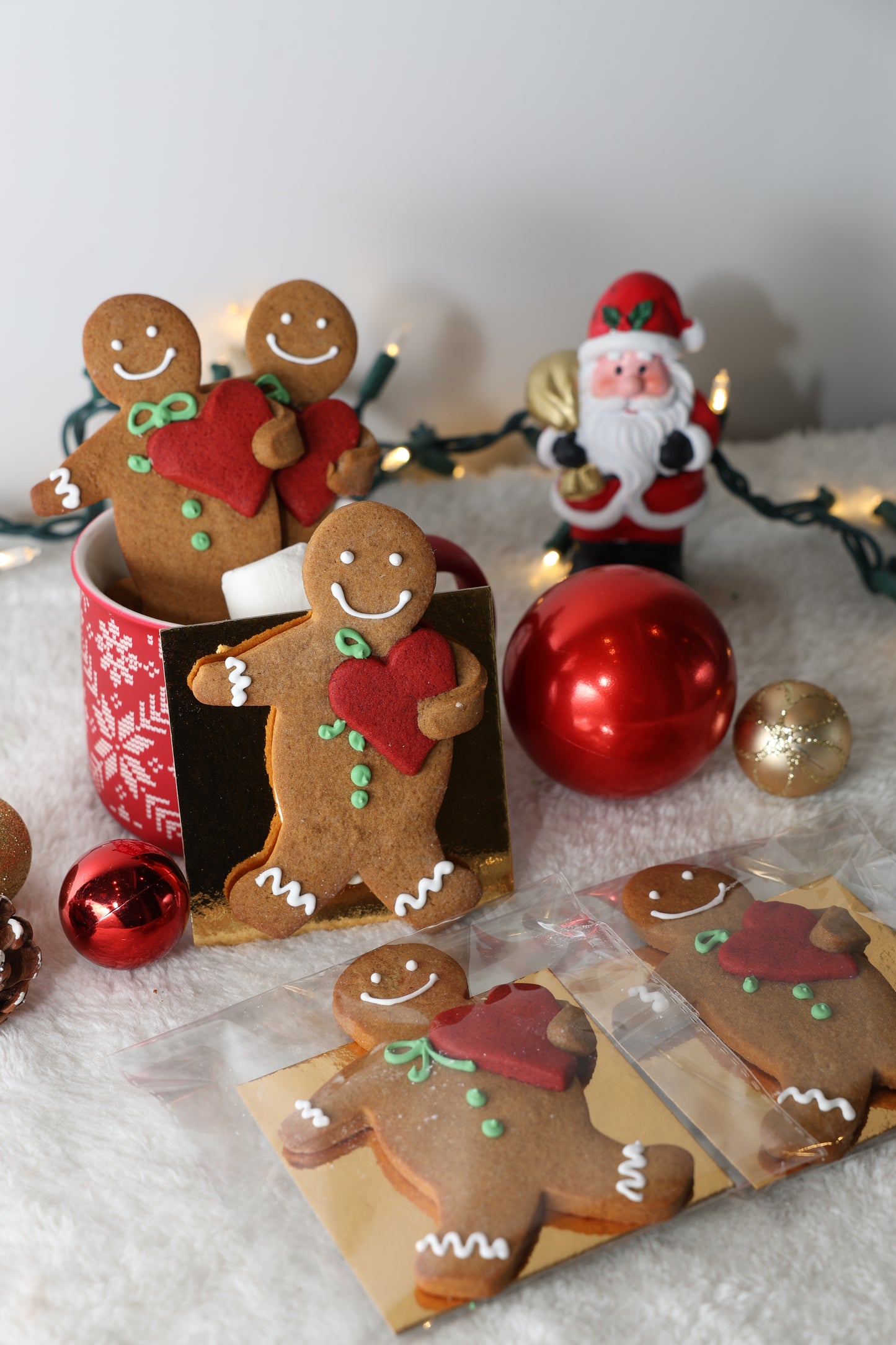 1-5(C) Christmas Ginger bread cookies