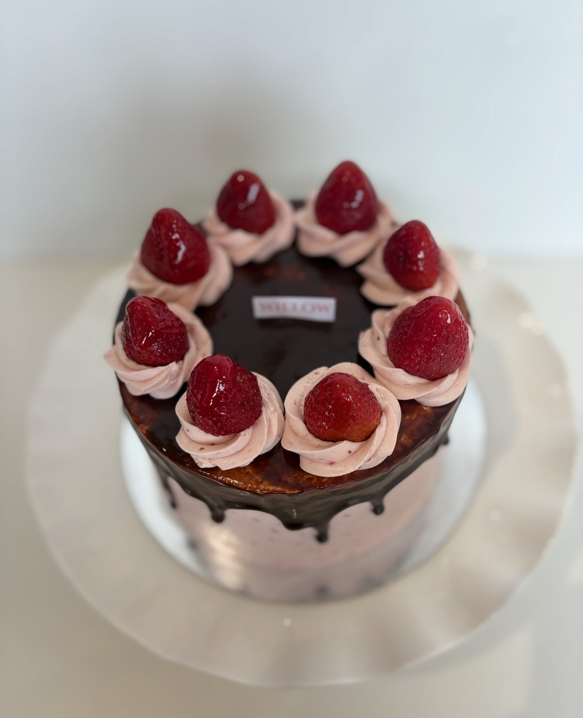 6-inch Chocolate strawberry buttercream cake