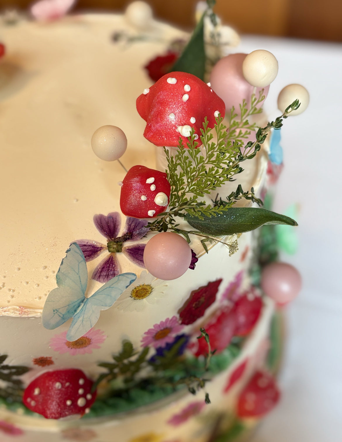 Fairy Tale Garden Buttercream cake
