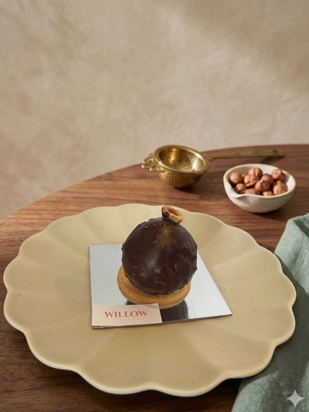 Hazelnut mousse cake