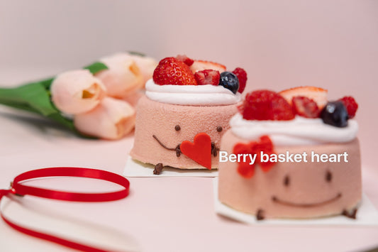 Berry Basket Cake