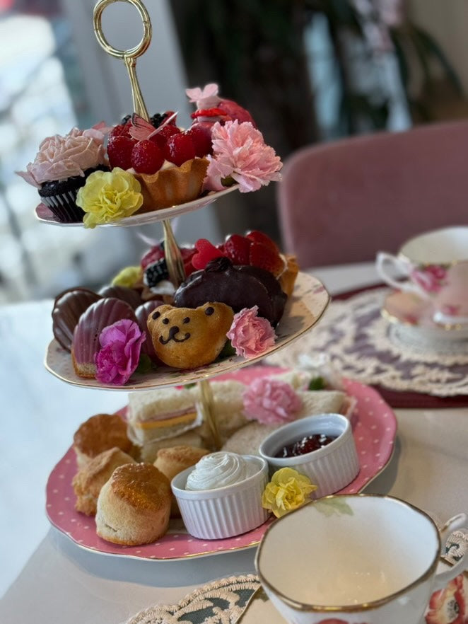 1-1. Willow’s Enchanted Afternoon Tea for two people