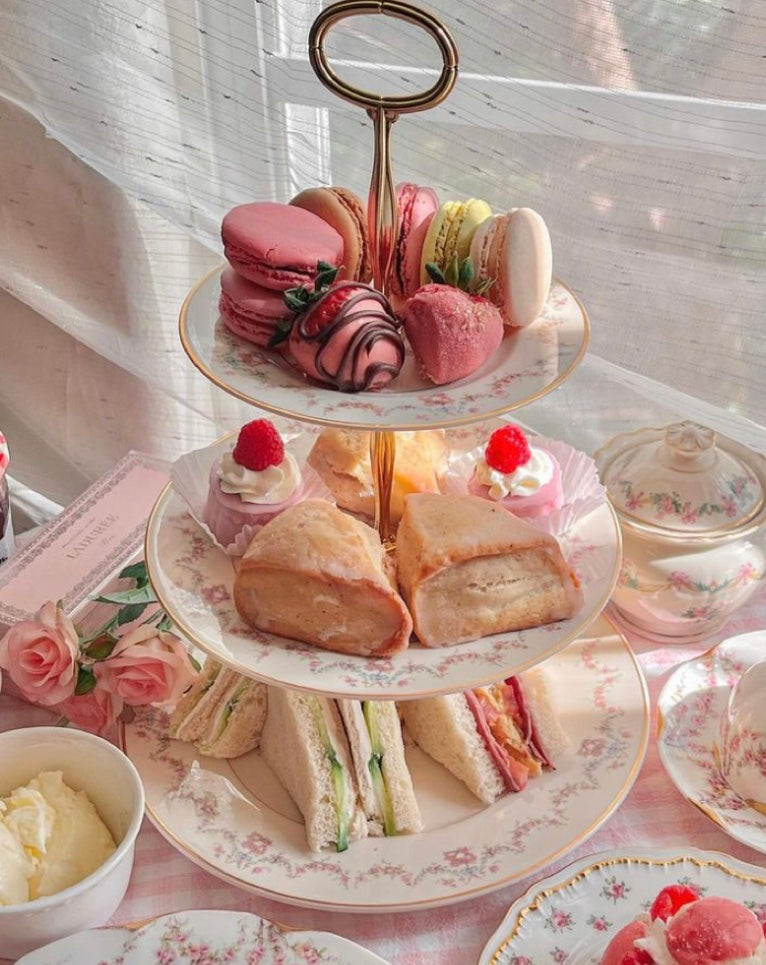 1-1. Willow’s Enchanted Afternoon Tea for two people