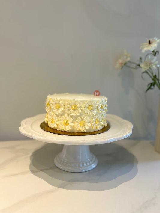 Earl Grey Lemon buttercream cake 6”