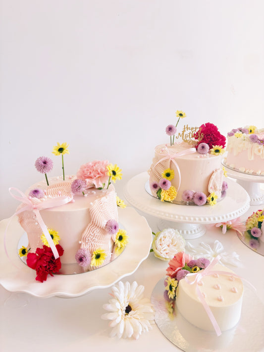 1-1. Mother’s Day cake : Blooming Love cake