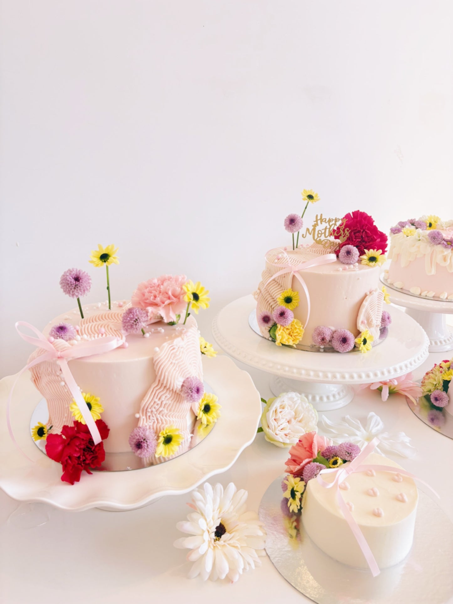 1-1. Mother’s Day cake : Blooming Love cake