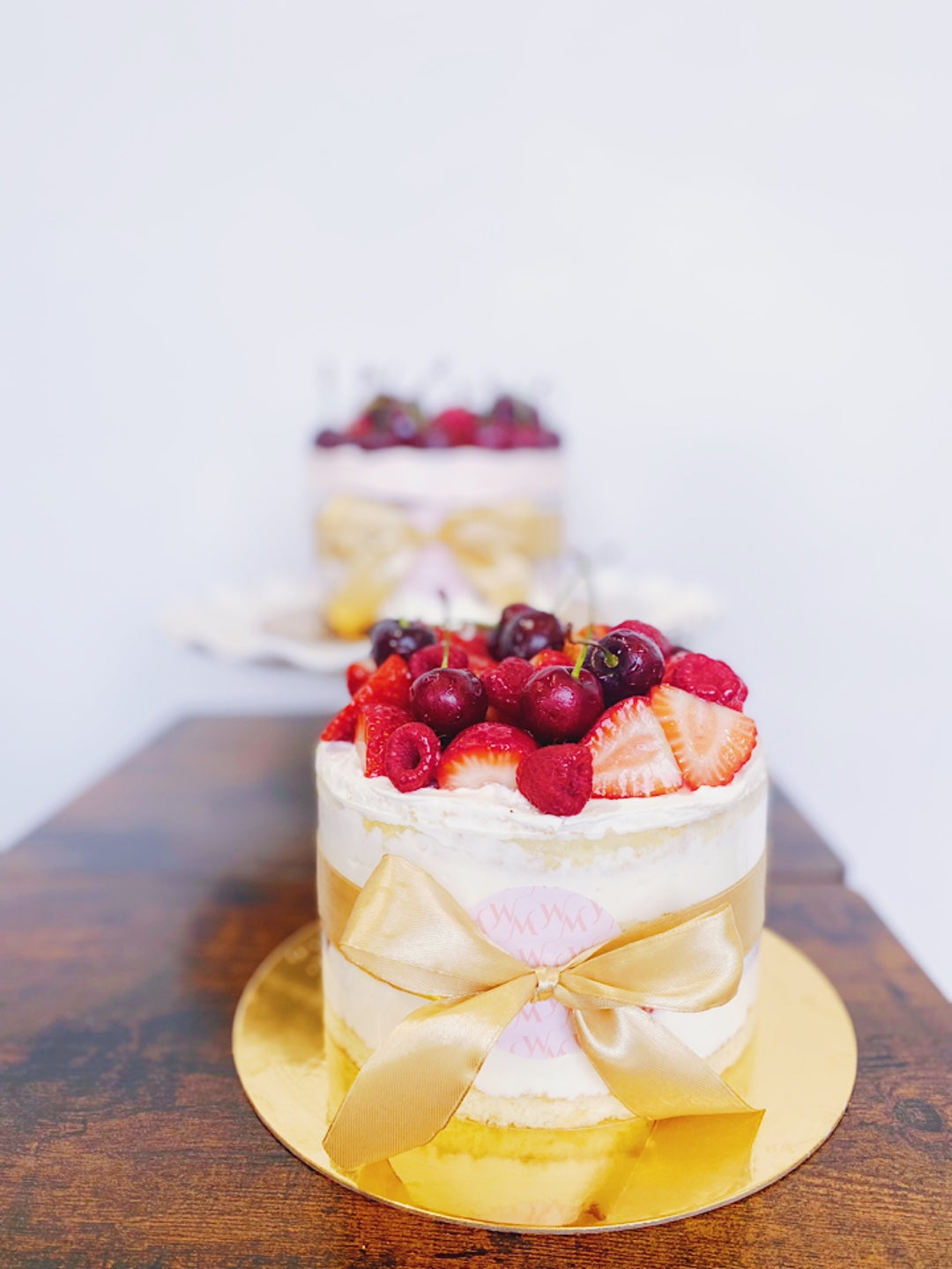 1-4. 6-inch Berry Garden cake (NEW)